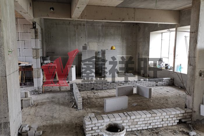 灰砂砖导墙砌筑 —— 灰砂砖 / 混凝土砖应用实拍